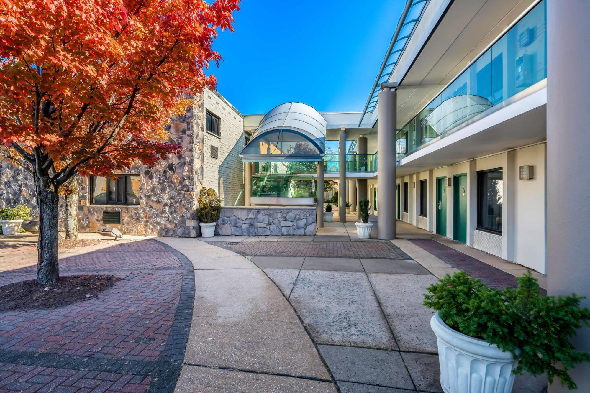 Brandywine Valley Inn Surestay Plus By Best Western Wilmington Luaran gambar