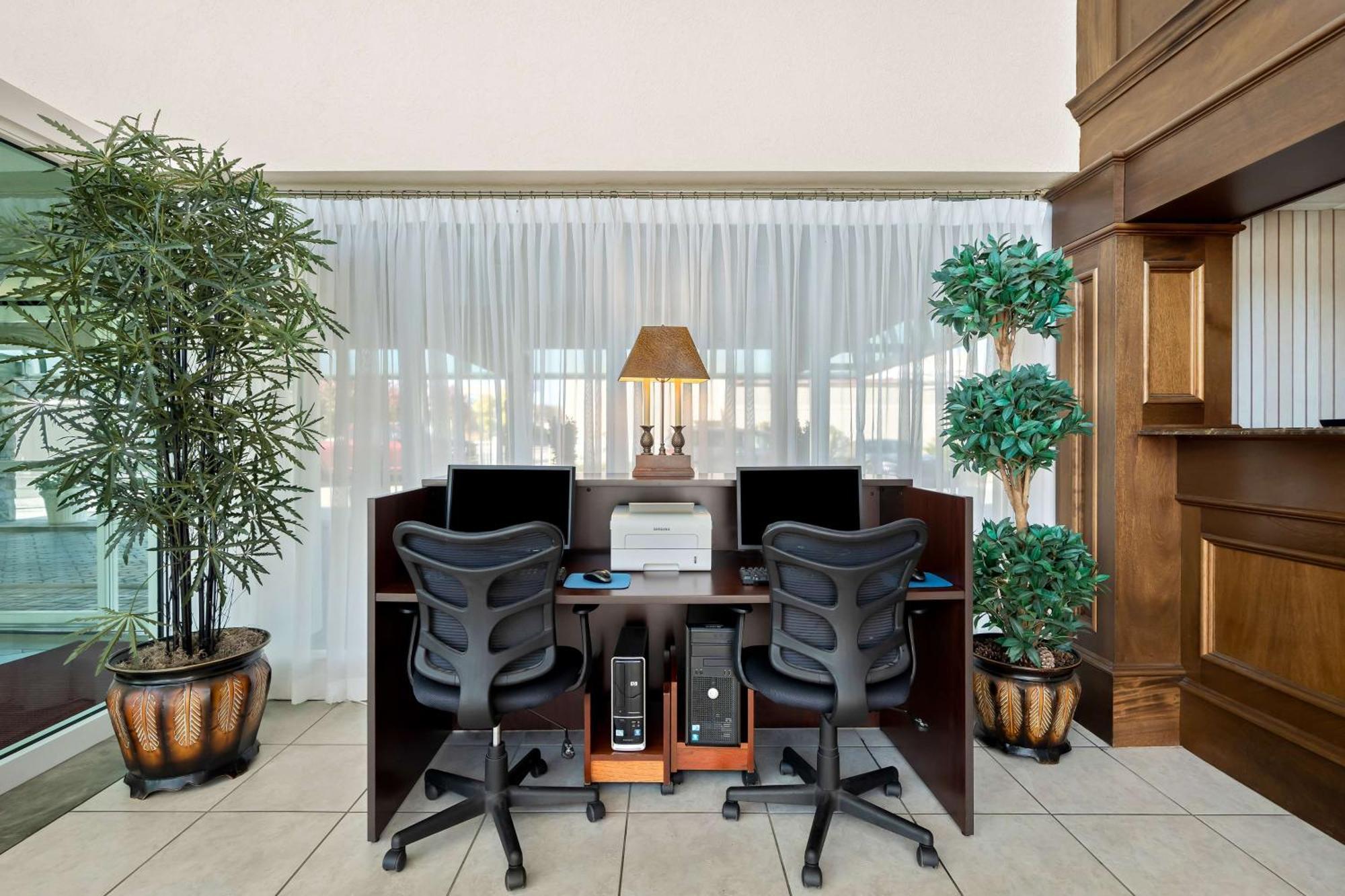 Brandywine Valley Inn Surestay Plus By Best Western Wilmington Luaran gambar